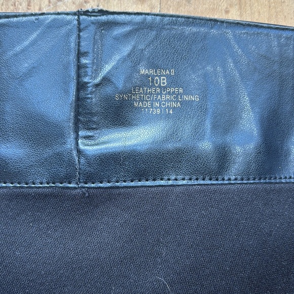 Ralph Lauren two toned boots size 10b - Picture 5 of 7